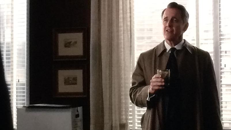 JKLugar's tweet photo. Isn't this the fucker who tossed his dog out onto the streets of Manhattan? #MadMen http://t.co/dblA5rX6x3