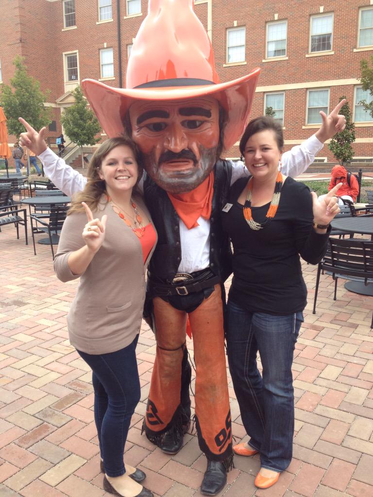 KSteele35's tweet photo. Spent the weekend celebrating graduates. @kelsE_lee 's was my fav. Master on multiple levels now. #rockstar #OKState http://t.co/BdvrmYB4ry
