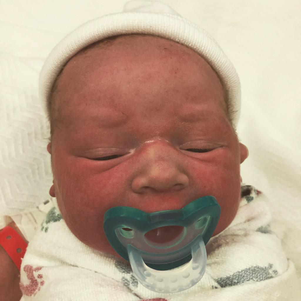 OdegaardMrs's tweet photo. Welcome Keaghan Drew Odegaard!! Born today at 7:05, 9lbs 3oz, 20 inches long!! #bestmothersday http://t.co/NWb2epKefJ