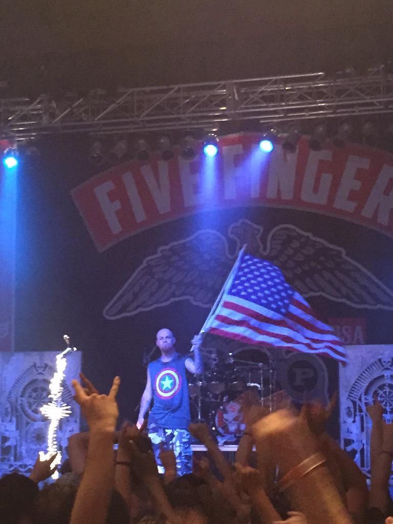 DrewBellairs's tweet photo. #merica http://t.co/bS9rjN81Kn
