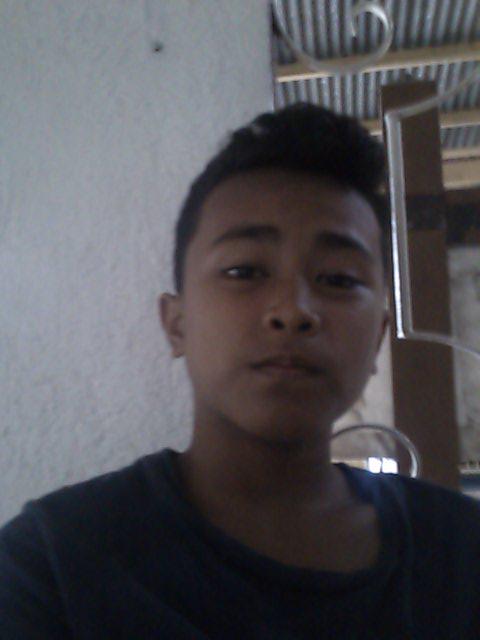 Pointerzzzz_30's tweet photo. Hahahaha sorry sa face :-D @Pointerzzzz_30 http://t.co/E9dmYR5ukU