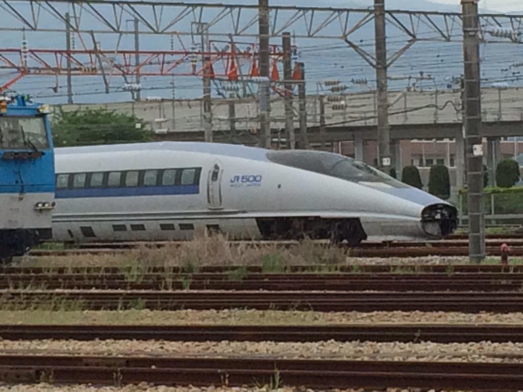 500系W1の522-1のみ発見！ その他の中間車は見当たらないので解体され