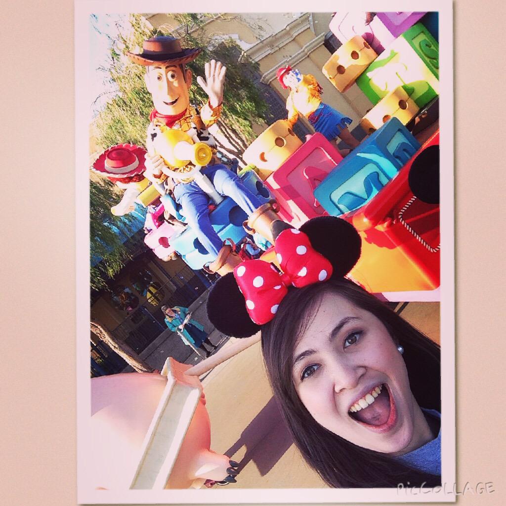 takeonesteph's tweet photo. selfie with my cowboy! #DisneySide #Woody #illbeyourandy http://t.co/wEgC0h8dN7