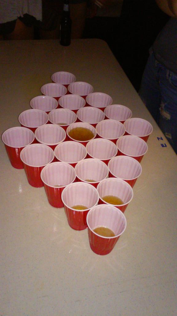 OnlyAtUVM's tweet image. slap-cup with UVM engineers be like...