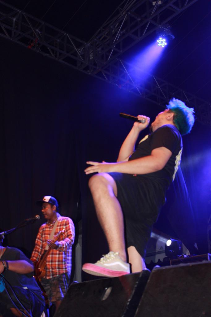 Stand For MySelf tweet media