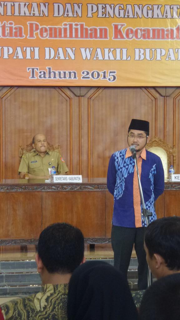 "...PPK bukan sekedar pelaksana Pilkada tapi juga pelaksana drmokrasi...", ketua KPU, Ahmad Anis, S.E.