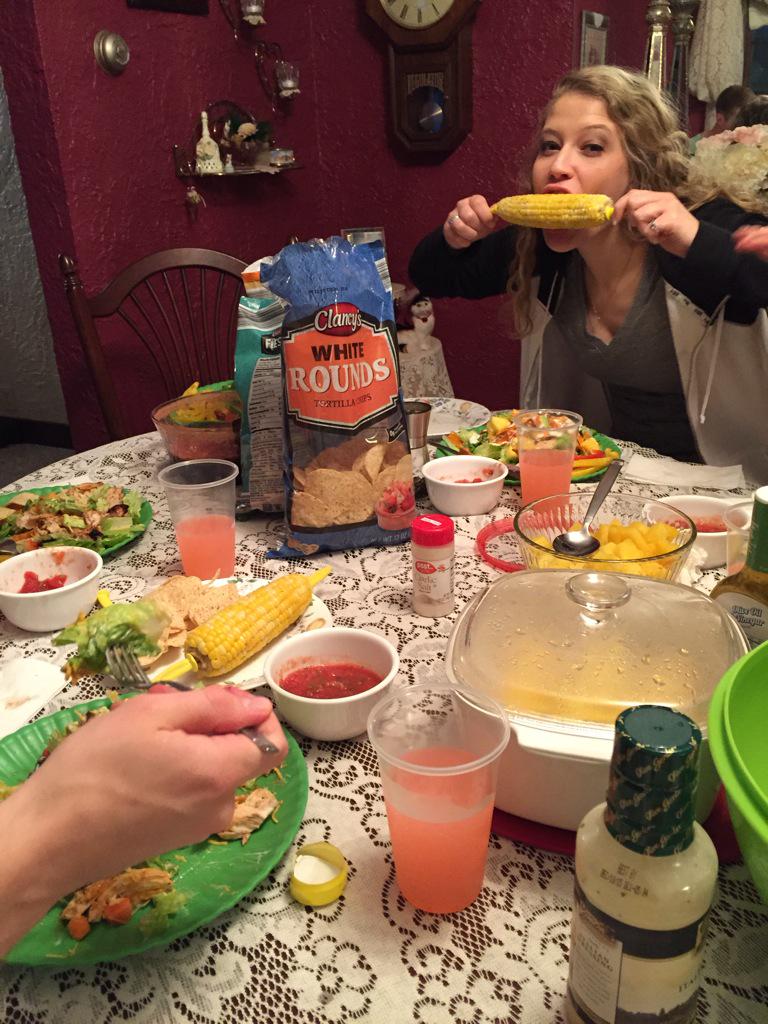 GrahmT's tweet photo. I love my sister and my sister loves to eat!! @Kwisie_16 http://t.co/eR1FPWnuTW