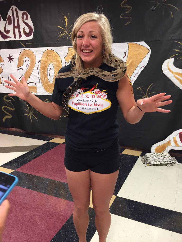 BethBartels2's tweet photo. #PLVGRADSAFE http://t.co/3DkB77OFeE