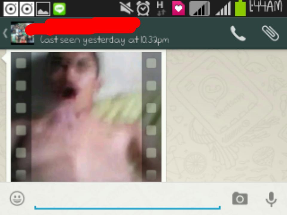 PutriG_sex's tweet photo. Dikirim video coli sm brondong via whatsapp wkekek :D http://t.co/16KVaBlDvn