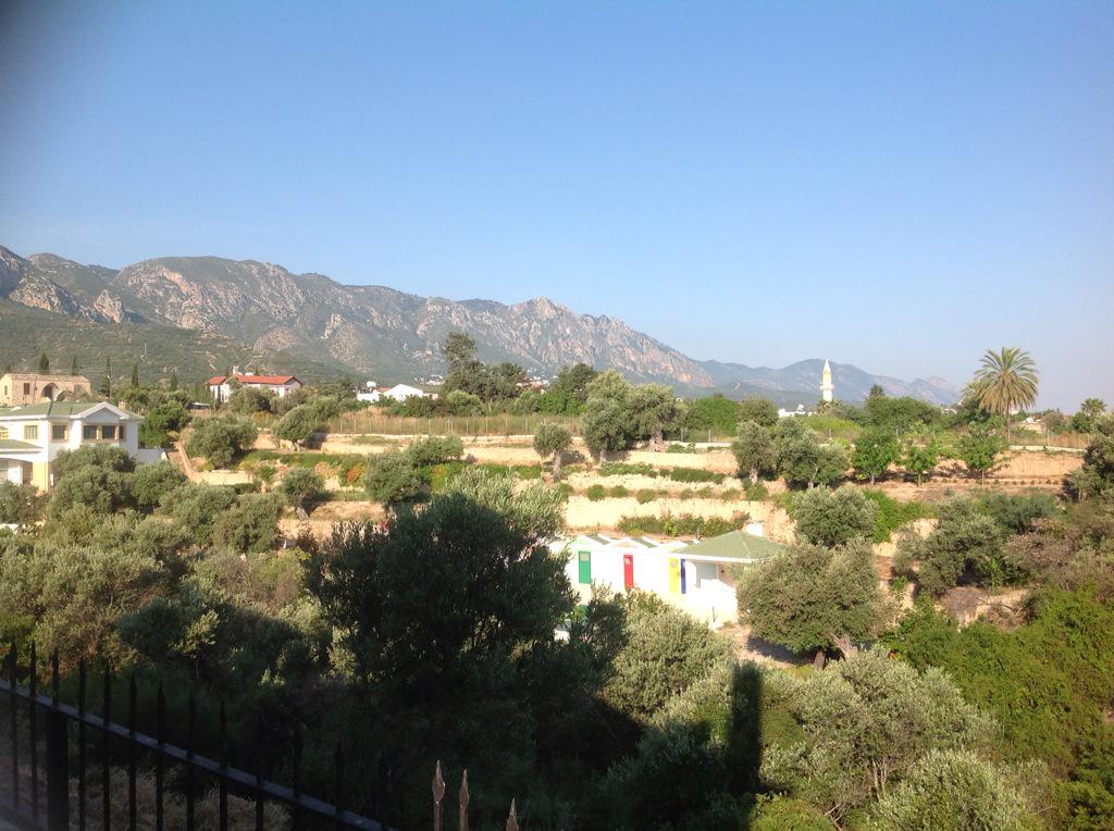 ozelfadil's tweet photo. Bulunduğumuz, yaşadığımız toprağın değerini bilmek gerek. #KKTC http://t.co/iPKj6IfVTy