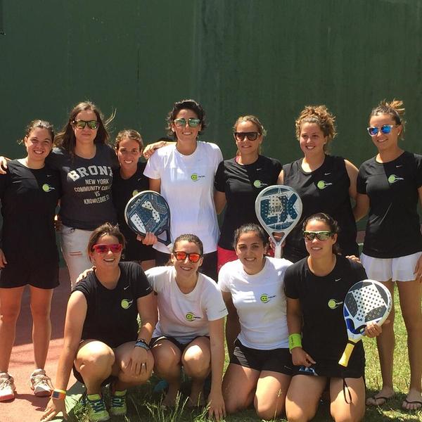 Enhorabuena al equipo femenino <a href="/MasQPadel/">+ Q Padel</a> que ha ganado su plaza para tercera categoría del #CtoEsp3!!