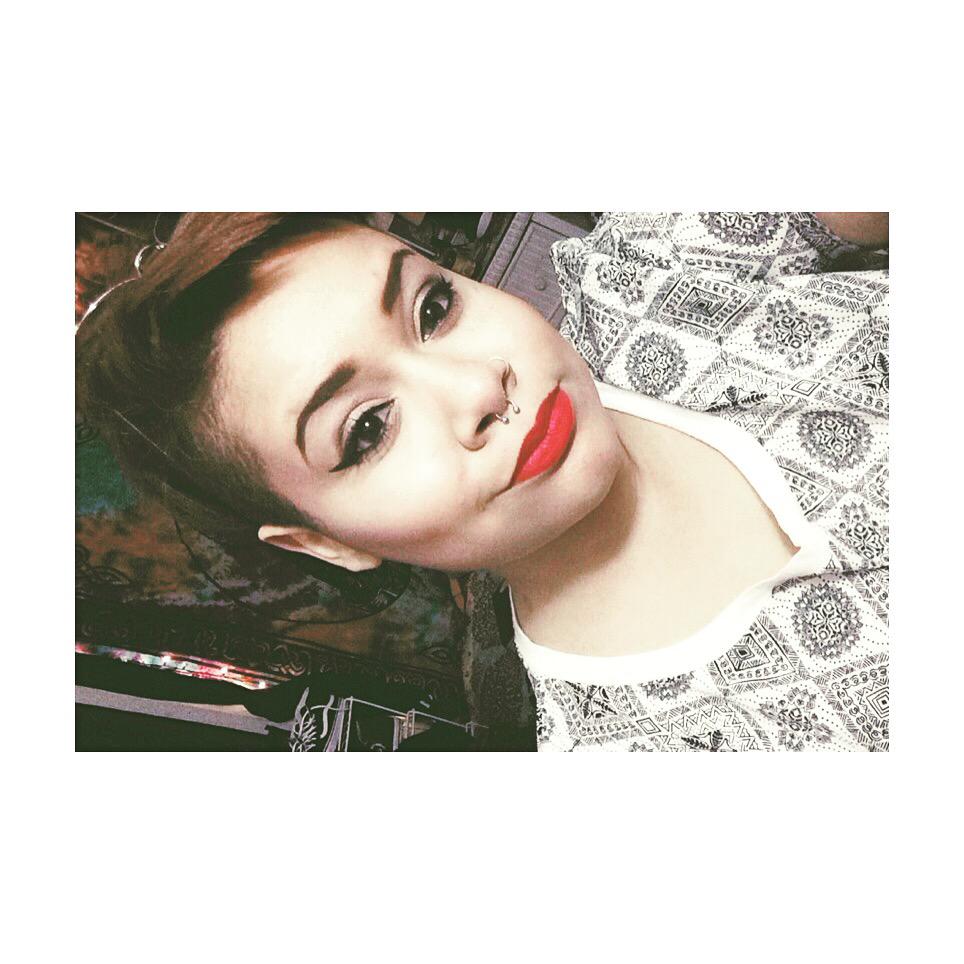 inkedandbearded's tweet photo. wanted to post a selfie haha 💖 http://t.co/XAgDOOegWj