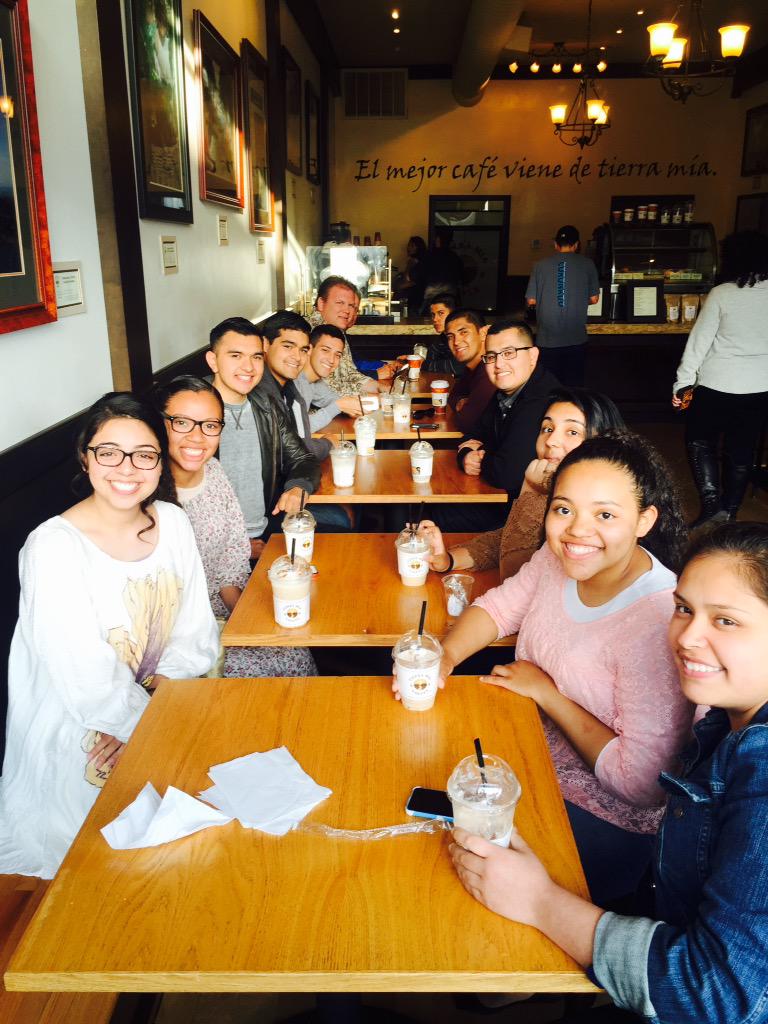 evealejandra3's tweet photo. I'm ready to go back and I just got home. #Californiafriends #hopefullysoon http://t.co/ONsSf63SIl