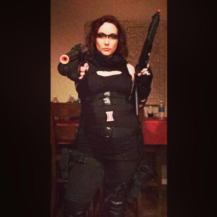 seekasnitch's tweet photo. The #PostApocalypticWidow I wore for #MadMaxFuryRoad. π
#Nerdious, out.
@Marvel #BlackWidow #Cosplay #Avengers http://t.co/grrXyKvLEi