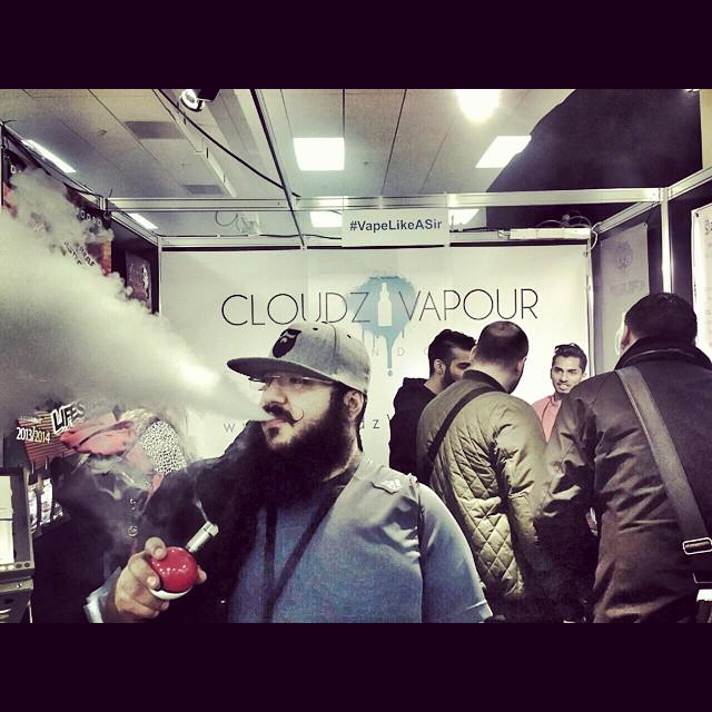 What a superb weekend we had @ #Vapejam - Great to meet many of our customers there this weekend.

#VapeLikeASir