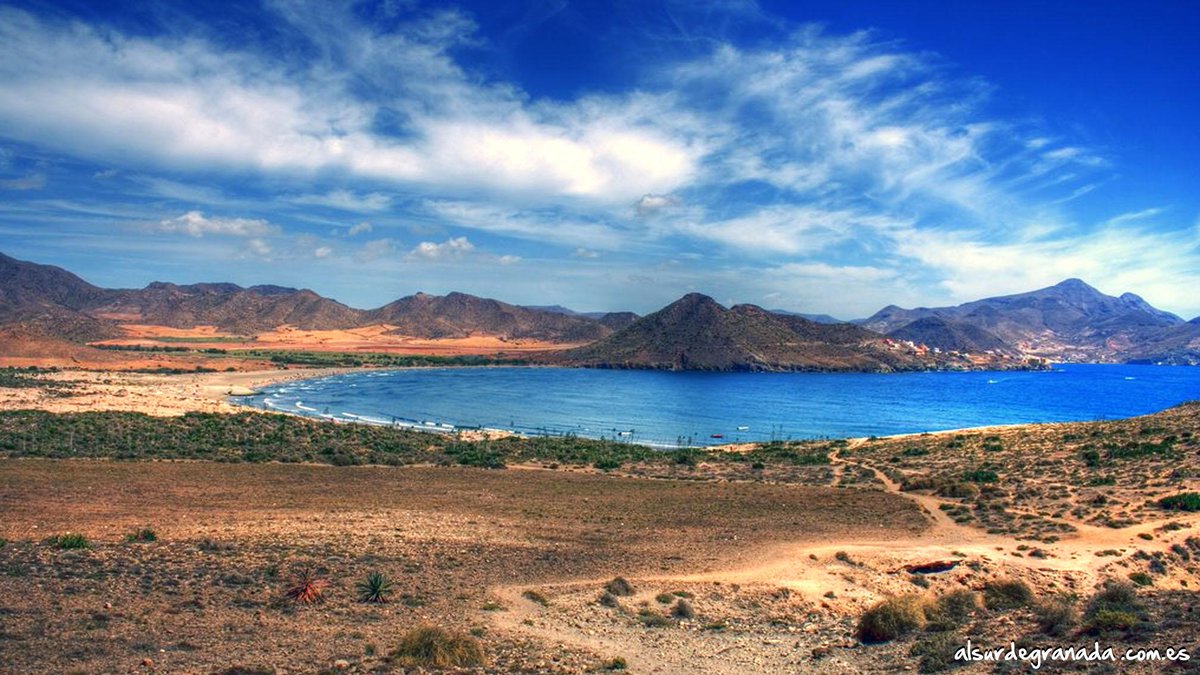 AlsurdegranadaA's tweet photo. La mejores #playas de la #CostaAlmería a un paso de la #Alpujarra y #AlsurdeGranada #Almería http://t.co/eXOu3XwhK9 http://t.co/WpbPFzFGtd