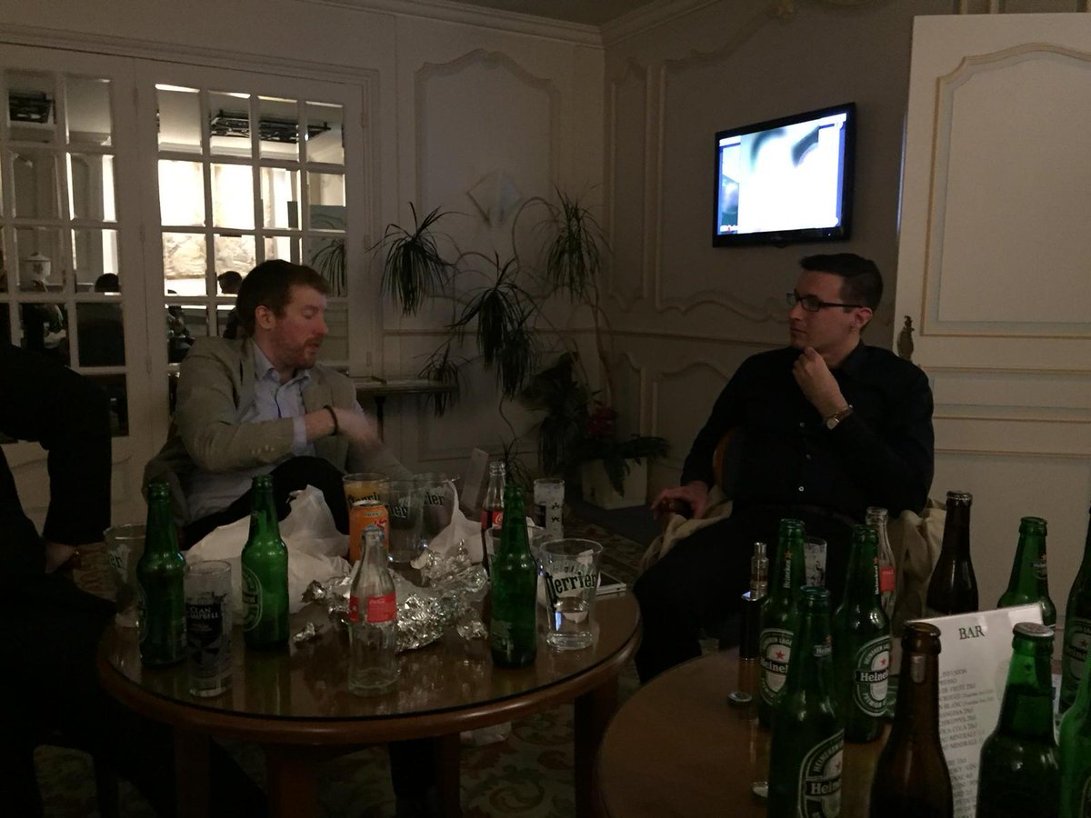 RLewisReports's tweet photo. Thorin tells Semmler he will smash his baguette in a minute at 5am this morning... http://t.co/stZPJPnohr