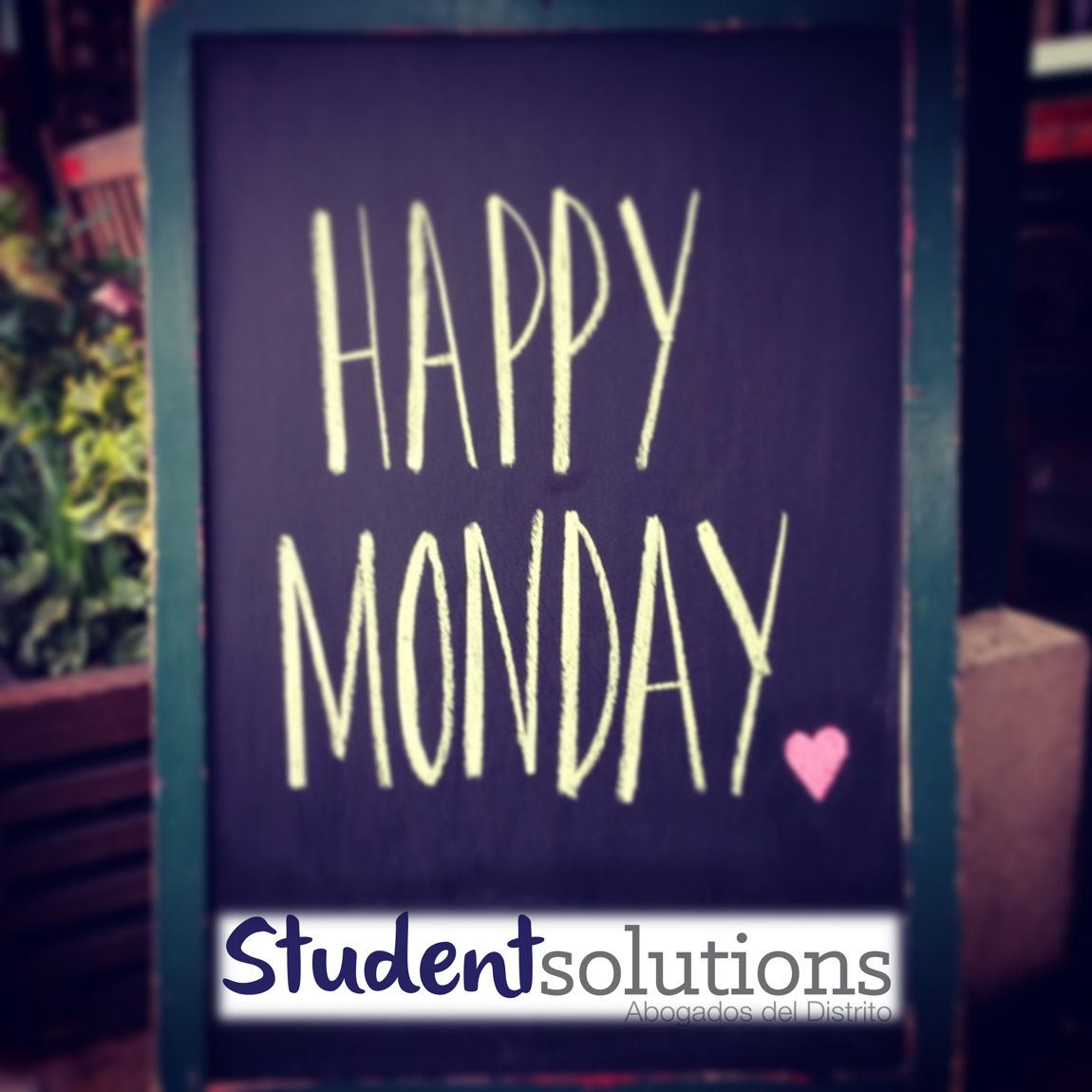 iessolution's tweet photo. 101 things to do in Madrid Before you die!!!!  #studentsolution #BeautifulMadrid http://t.co/Ivr3GX8xR6 http://t.co/I63VanNpf3