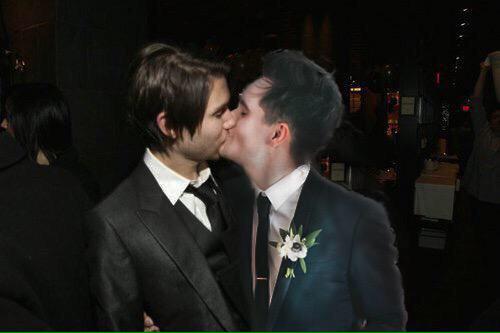 HommeSansRegret's tweet image. Oh man… @politeryanross