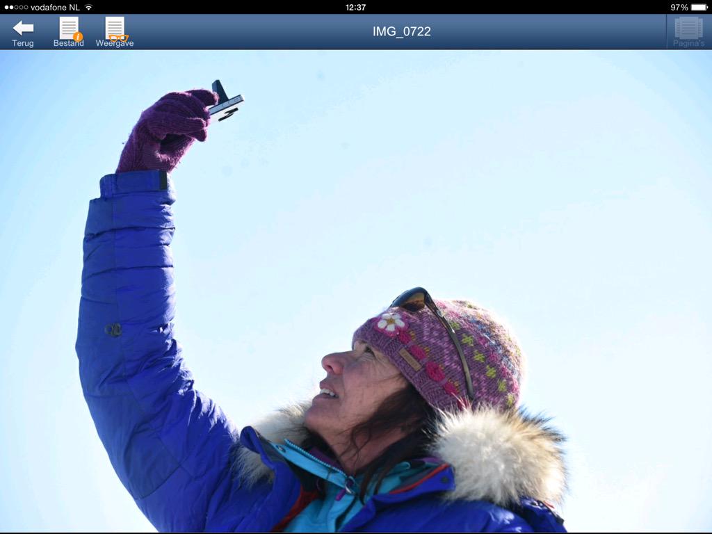 rivm's tweet photo. RT @arcticmarch: Continuing on sea ice Greenland. Weather is great for film & science http://t.co/JjRN3mSmeC http://t.co/DxcQWsM7bi” #iSPEX