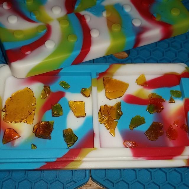 weedpraylove's tweet image. All this @white_label_extracts looks damn sexy in my #pocketslab! 😍 #OMMP #541 #PDX #503 #PNW #shatter #dabcity #hi…