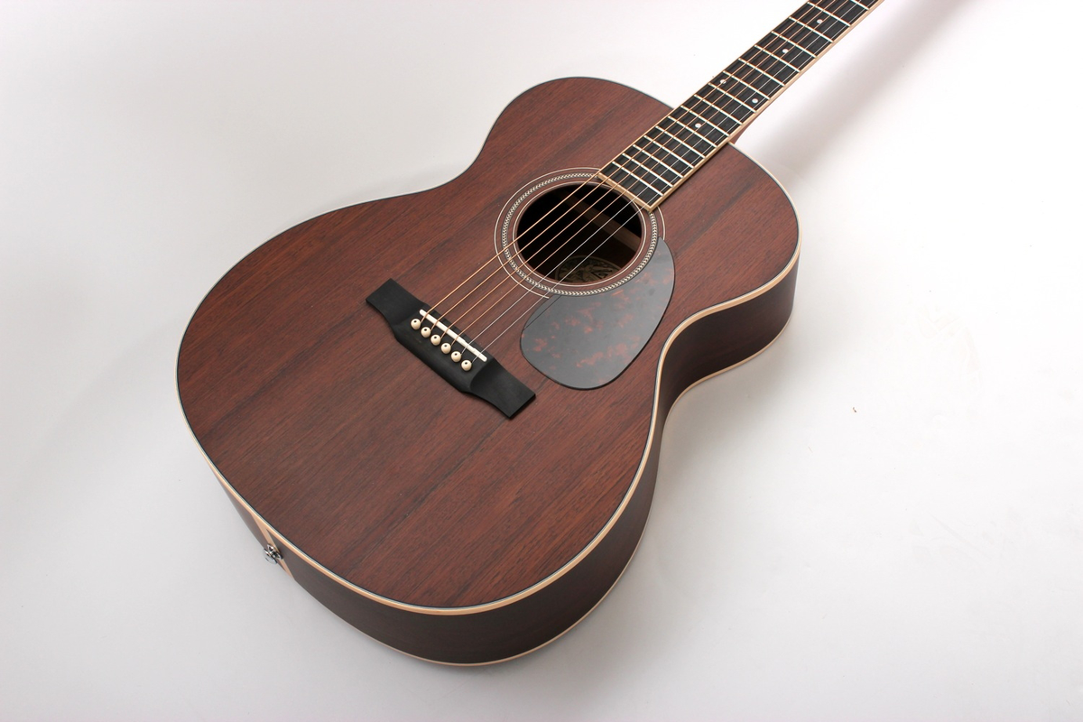 Larrivee Guitars Uk Larriveeuk Twitter Larrivee Guitars Uk Larriveeuk Twitter