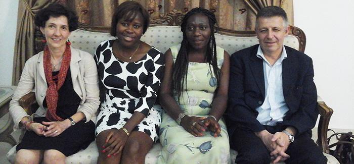 emmanuelcomty's tweet photo. The Emmanuel Community in the #Gabon is reborn > http://t.co/Uk8MnOWm4o http://t.co/lECN05tCUn