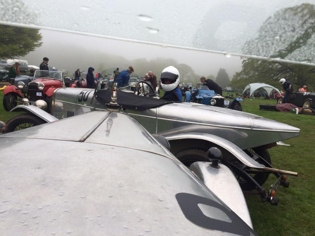 1250Alvis's tweet photo. @RobertGloverLtd @BicesterH @VMagnetos @markaustinracer #VSCCWiscombe @AlvisNo1 @juliantaylor48 @TheAutomobile_ #VSCC http://t.co/yfht1gGjln