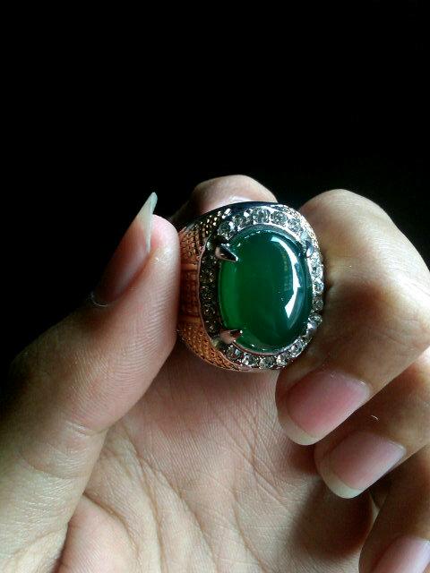 doShopID's tweet photo. Alhamdulillah bungbulang sold lg :) http://t.co/WvgPTu61P3