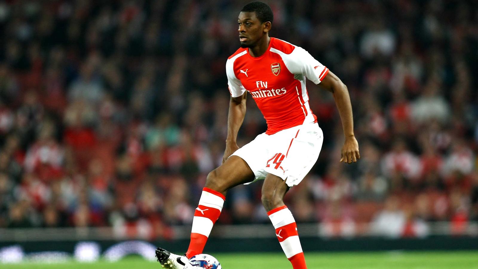 Happy 29th birthday to Arsenal midfielder Abou Diaby! 