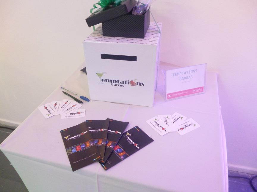 bartemptations's tweet image. Felicitaciones Sabrina Flax (Boda 12/10/2015) Sos la ganadora de un servicio de barra hasta 100 invitados!!