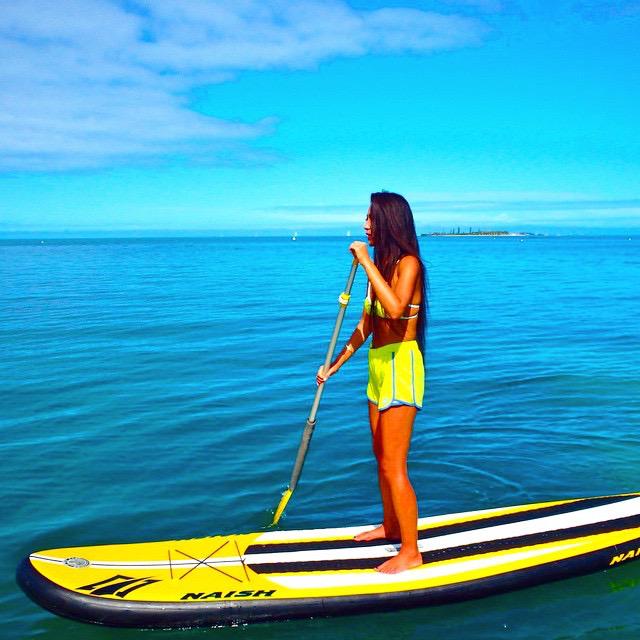 roxyjapan's tweet photo. Paddle on! #ROXYtrip #roxylife #SUP #stunduppaddle #beautifulocean #NEWCALEDONIA http://t.co/ltbTvpgEZ8 @hosshanista http://t.co/H27GWqRmqe
