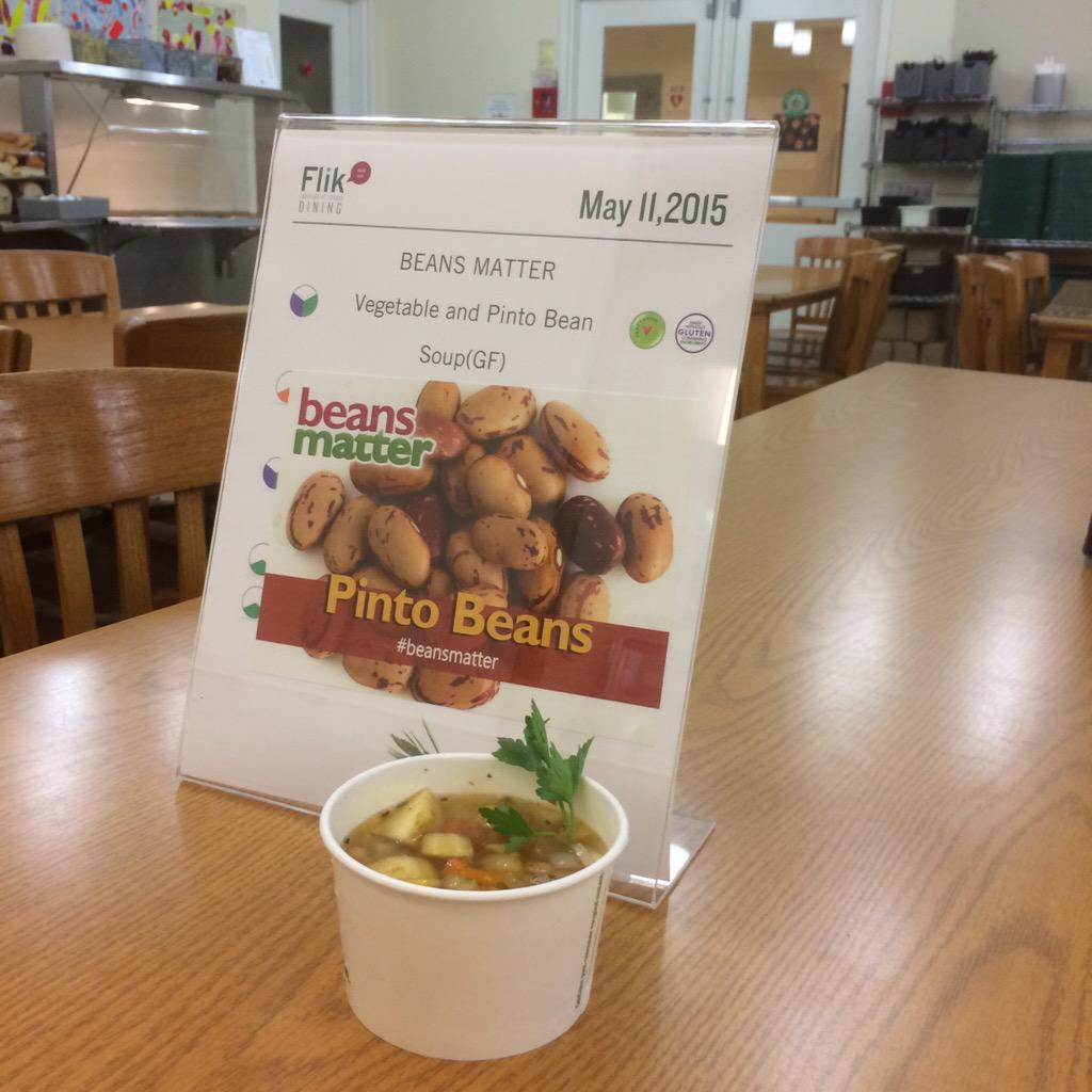 chefsebny's tweet photo. #beansmatter a light pinto bean summer soup today @FlikISDining #schoollunch http://t.co/F0UcDSuwRR