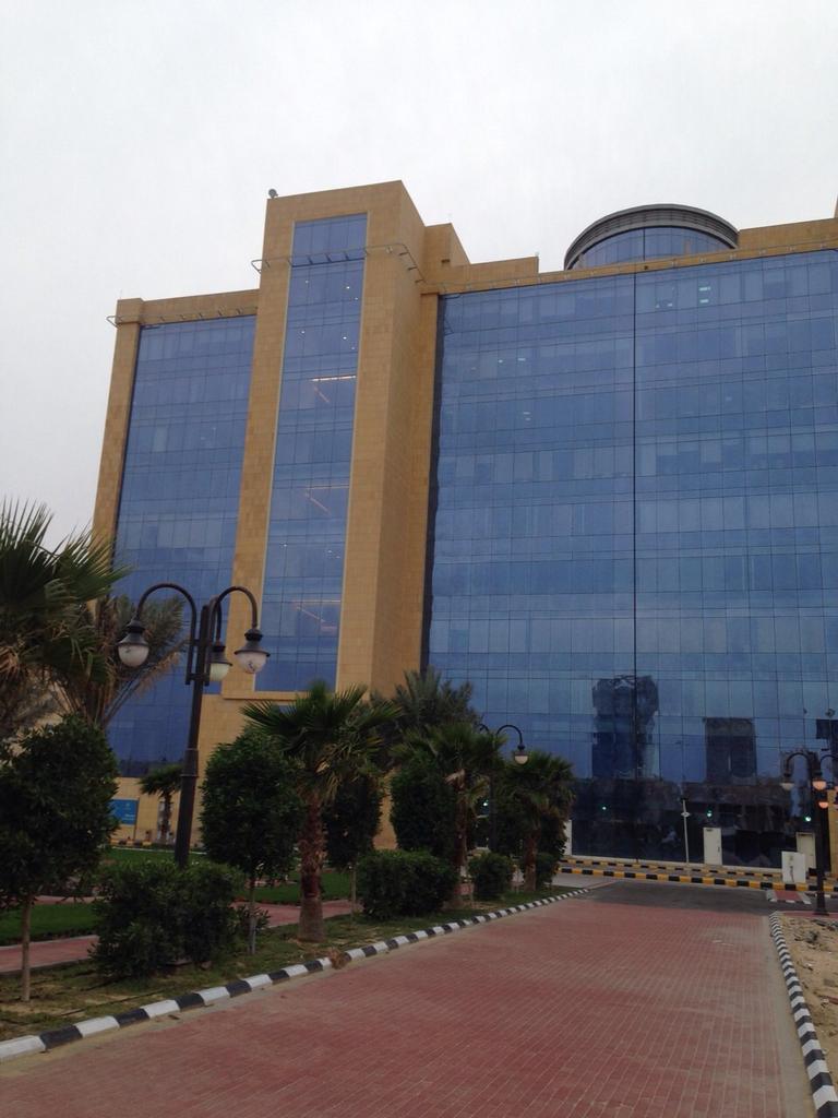 ppppp8906's tweet photo. للبيع برج بمدينة الخبرعلى طريق الساحلي
السعرالمطلوب ٢٠٠مليون http://t.co/kTqpkBCNGa