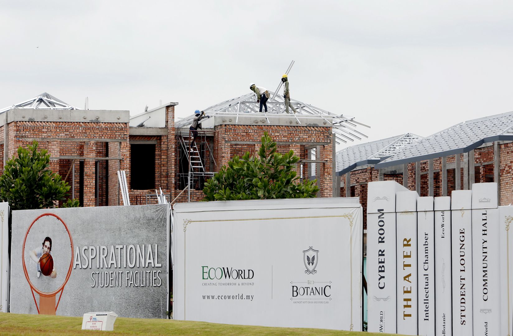 Embedded image permalink