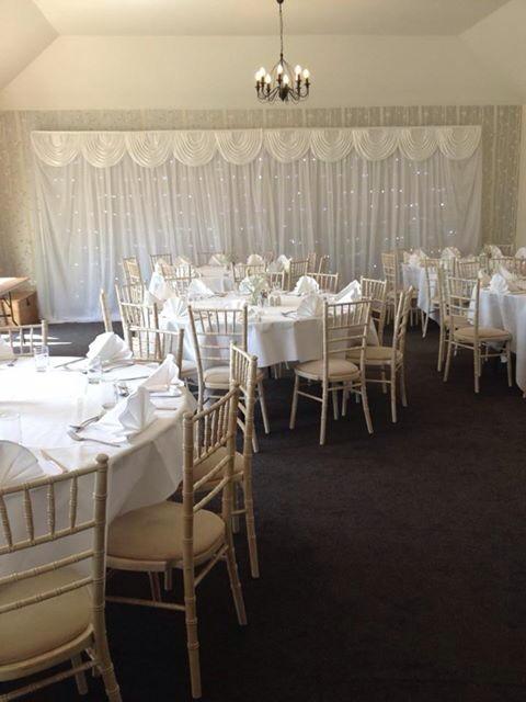 FinchHattonArms's tweet photo. Beautifully simple and elegant wedding we did yesterday #wedding #weddinglincolnshire #venuelincolnshire http://t.co/Lhv7BOXIdR