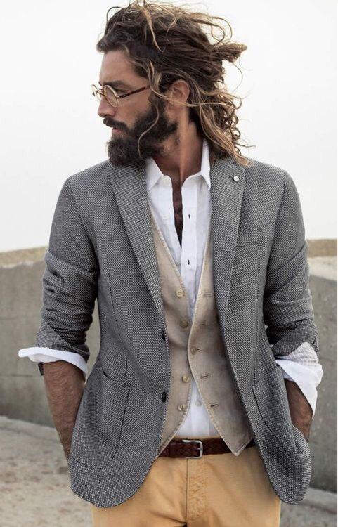 beardgasms's tweet photo. Un bohemio para alegrar la tarde. http://t.co/Eak92f8qN8