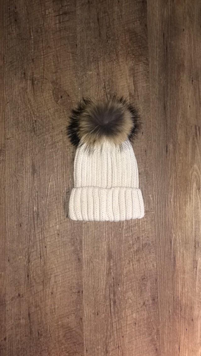 Prime_Source_'s tweet image. More Colours Available in the Ladies Raccoon Fur Woolen Hats!! Only £8.99