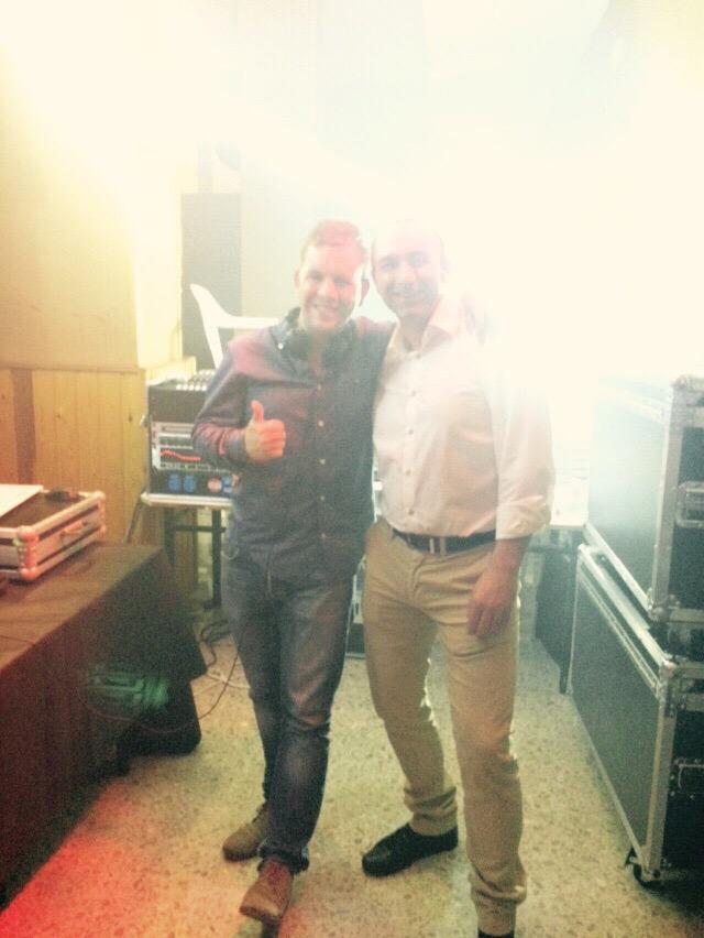vm_audio's tweet photo. El mister y la famili dando caña !! http://t.co/Sp8UOsLlmU