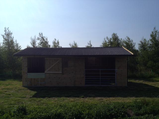 ColtStables's tweet image. Best of both worlds..a combination stable/shelter. We do custom height doors for smaller ponies too.