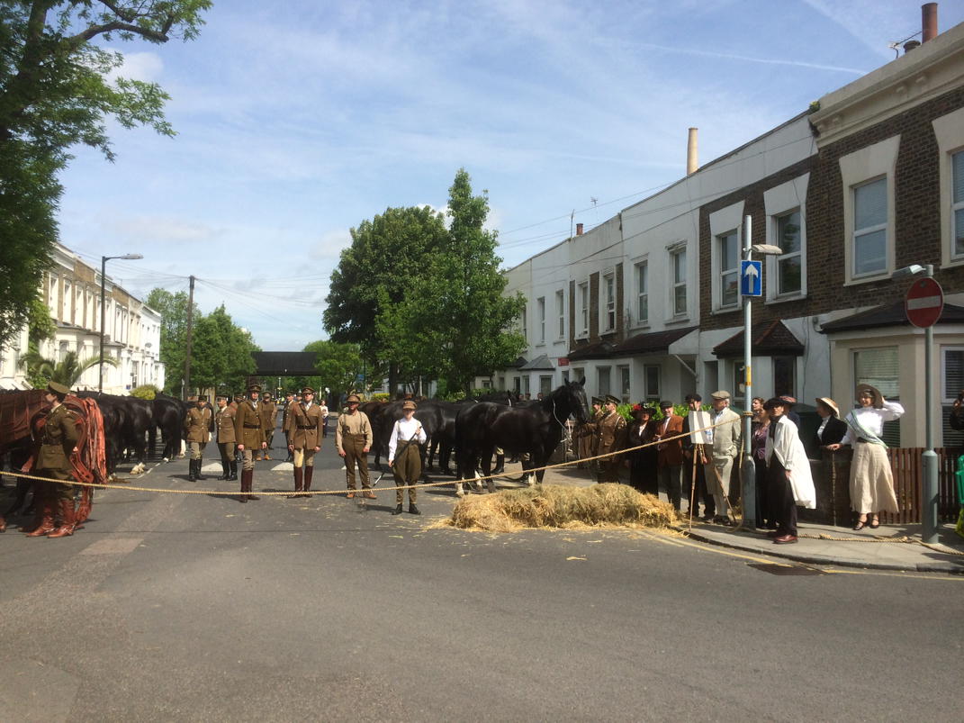 JohnLW's tweet photo. Amazing scenes in Peckham, where artist Melissa Jo Smith has been recreating a photo taken in 1915. #PeckhamWarhorse http://t.co/y1AR15TrBF