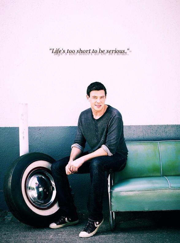 CaptSwanHook's tweet photo. “Life's too short to be serious.” 😘❤️ #33YearsOfCoryMonteith http://t.co/vZnMiiCdJD