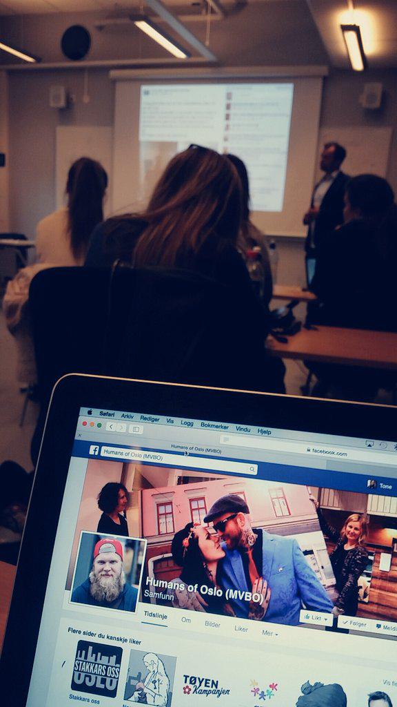 toneisa's tweet photo. @Iffit var innom oss i #dig2100 idag og fortalte historien bak @HumanOfOslo, og hvordan hun plukker opp historiene. http://t.co/8gih1ubXpZ