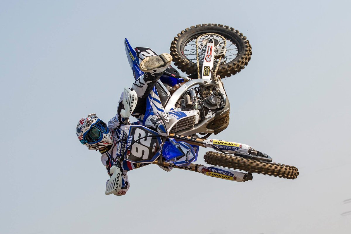 YamahaMotorIT's tweet photo. In Spagna @valentinguillod ottiene la sua 1a vittoria in #MX2. 1° podio per @RFebvre461 in #mxgp2015! #Yamaha http://t.co/7QHEOsZFSq