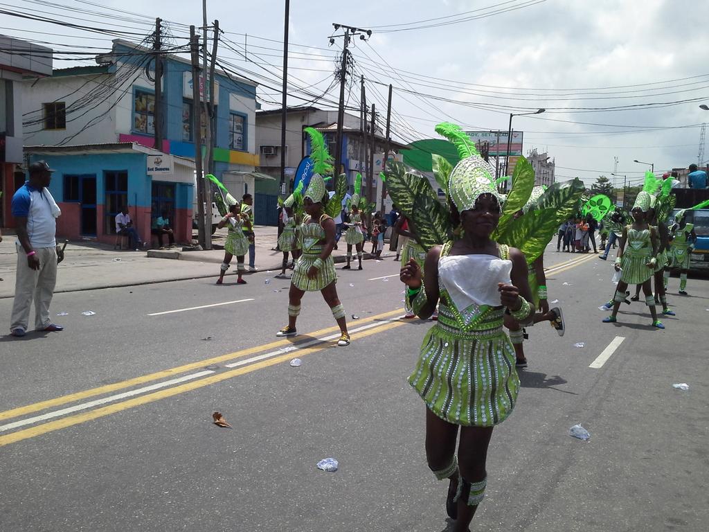 LagosCarnival's tweet photo. #LagosCarnival2015 http://t.co/RlyRrox55B