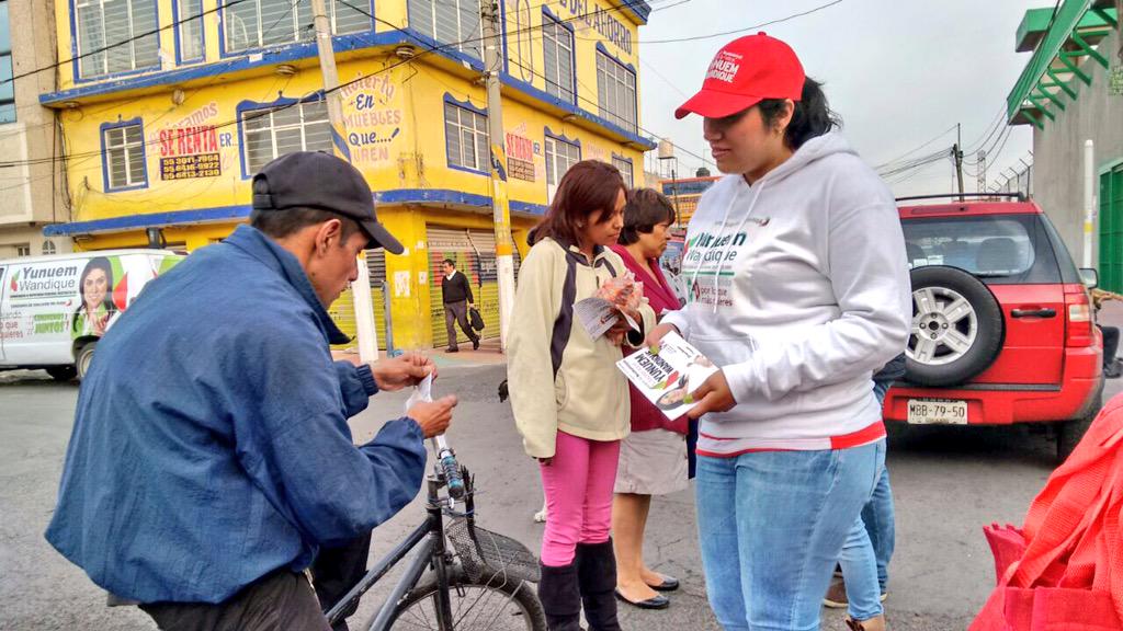 YunuemW's tweet photo. Los vecinos requieren más seguridad, no es posible vivir con miedo en su propia colonia. ¡#CaminemosJuntos! http://t.co/E7nVqDK6qb