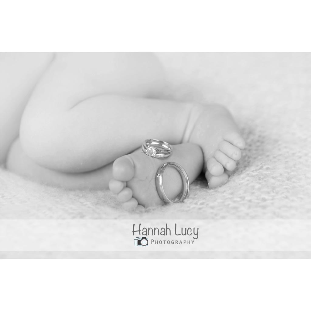 Rings on toes #newborn #photography #weddingring #beautiful 💍💜