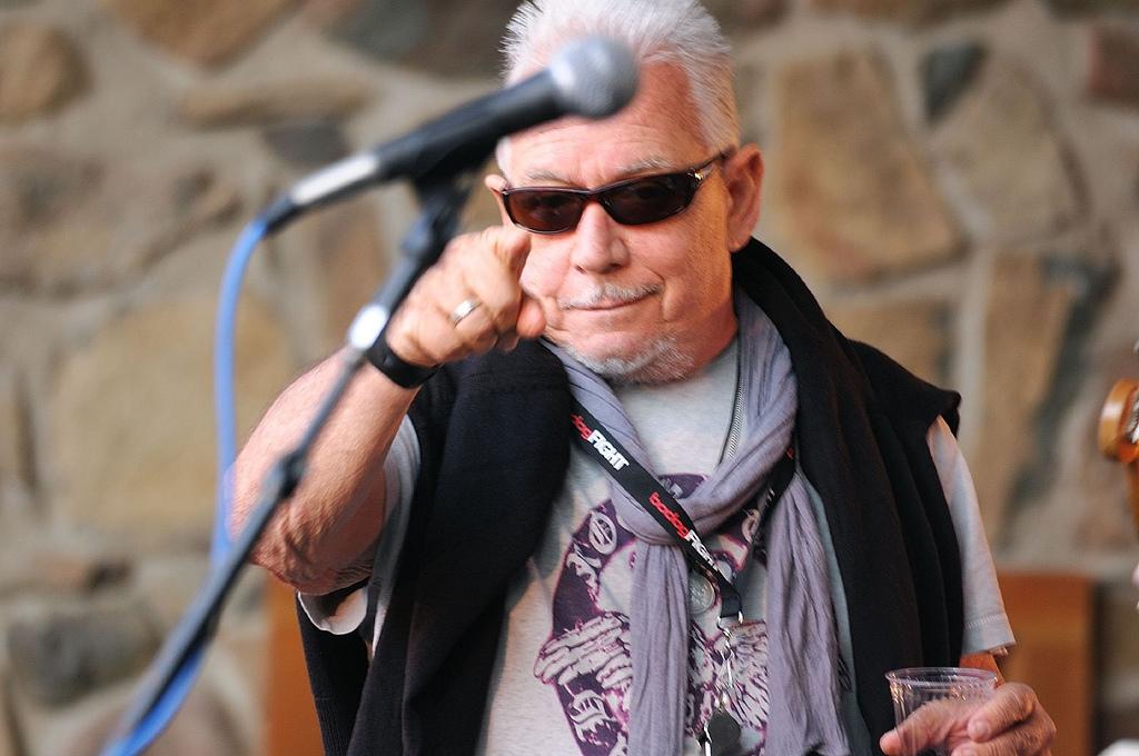 Happy 74th Birthday, Eric Burdon (The Animals). 