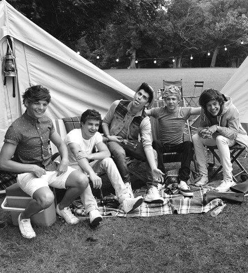 Niall_My_Love93's tweet photo. #ReplaceThis 😥❤❤❤ http://t.co/HCIcfvOXIR