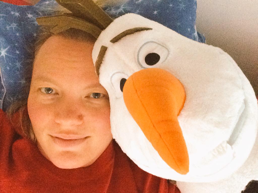 SRONuoret's tweet photo. Tsemppiä kouluhommien loppukiriin! Muistakaa myös levätä ja nauttia keväästä. :) #päiväunet #lumiukkofriendsie http://t.co/NxxCj6mo38